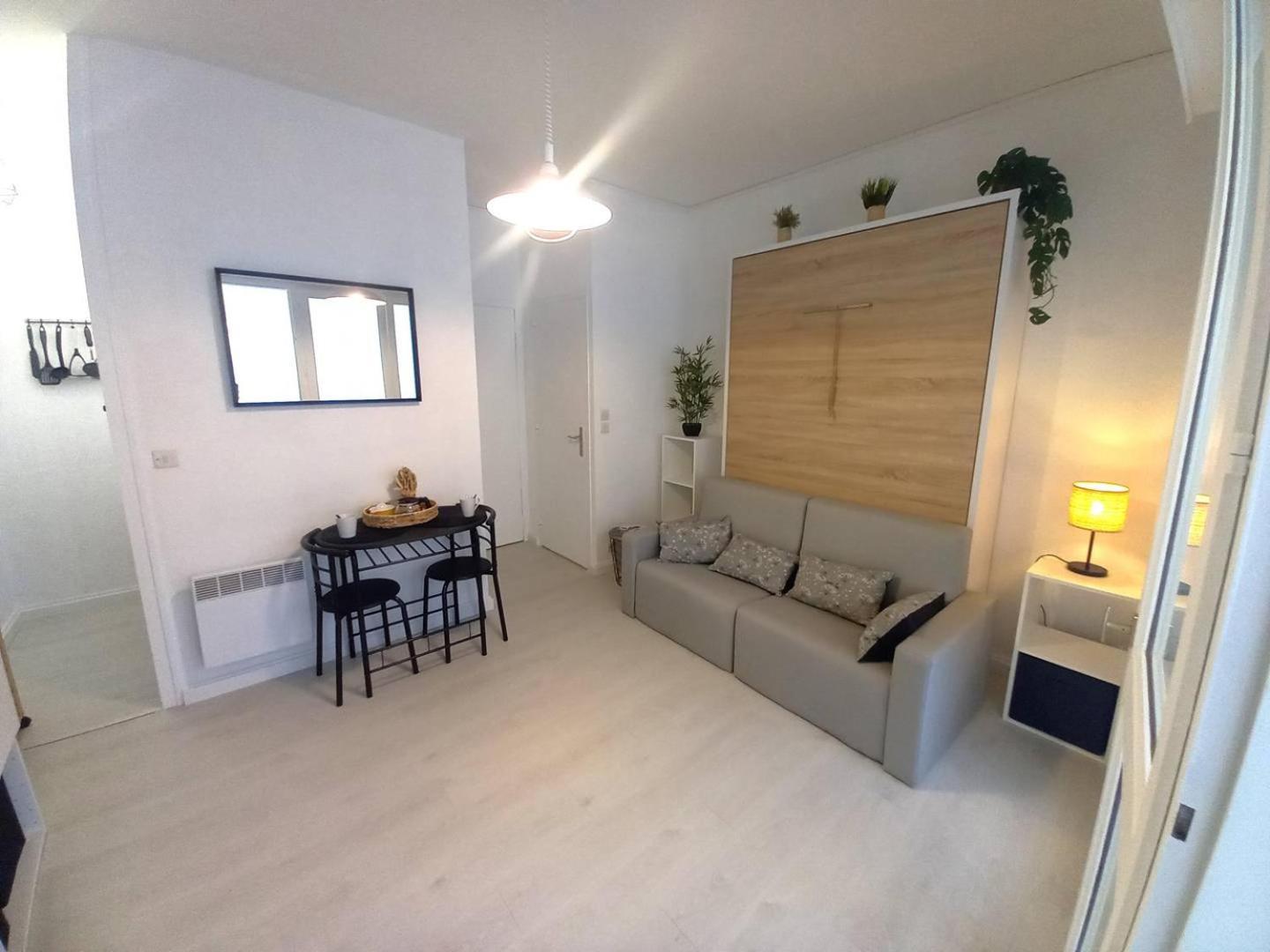 Saint Georges de Didonne - FAITES UNE HALTE - STUDIO - quartier boisé Exterior foto